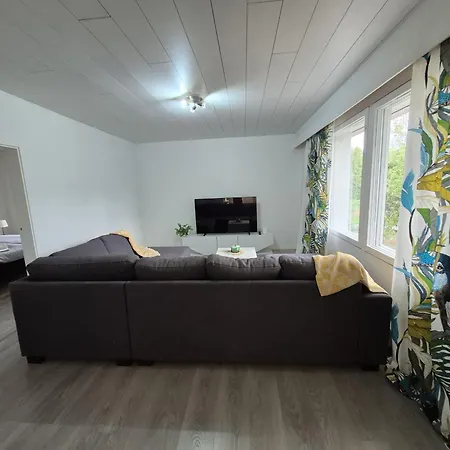 Cozy Two-room In Semi-detached House In The Impivaara Environment